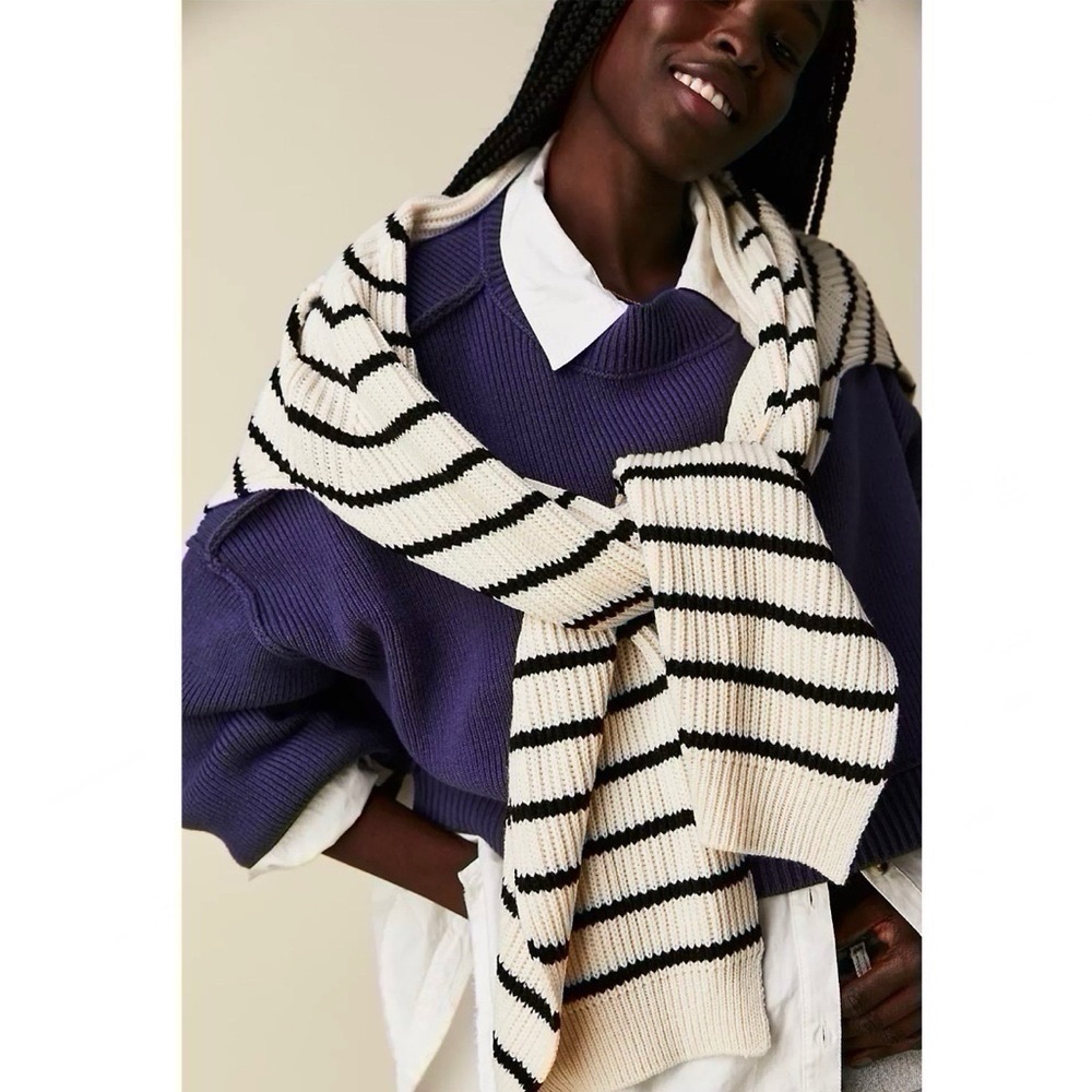 NEW Boutique Striped Sweater Scarf Top No Sleeves